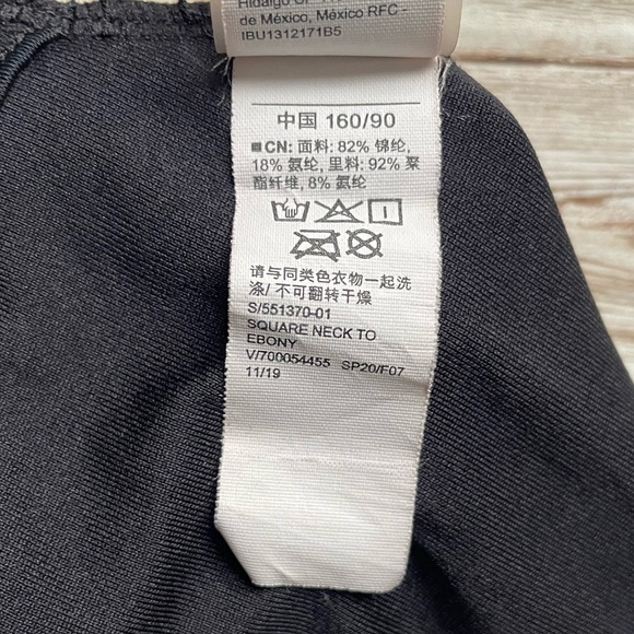 Old Navy Women’s Square-Neck Swim Top Black Small S 4-6 - Picture 13 of 15